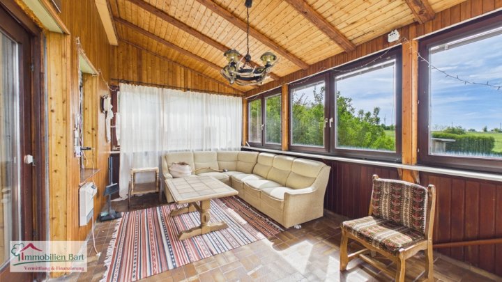 FREUDENBURG: WOHNHAUS MIT SEPARATEM BAUGRUNDSTÜCK IN GRENZNÄHE