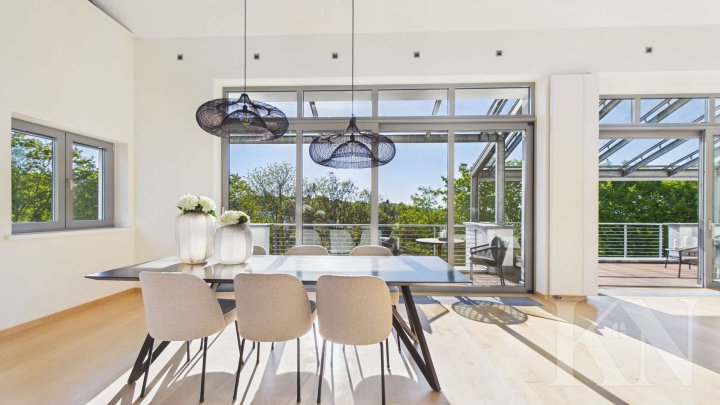 Exklusives Penthouse mit Galerie & Fernblick – Wohnen auf höchstem Niveau auf dem Triller!