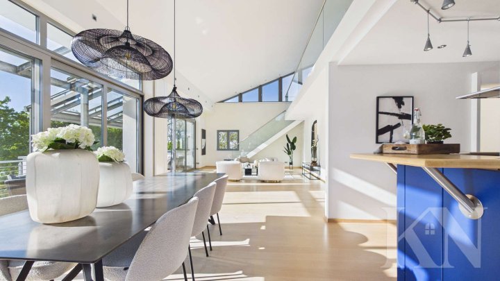 Exklusives Penthouse mit Galerie & Fernblick – Wohnen auf höchstem Niveau auf dem Triller!