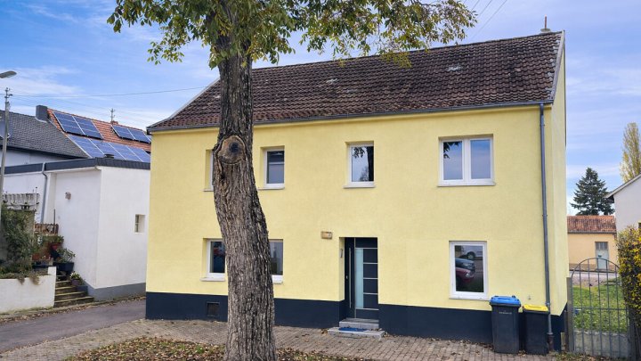 Bezugsfertiges Einfamilienhaus in guter Wohnlage