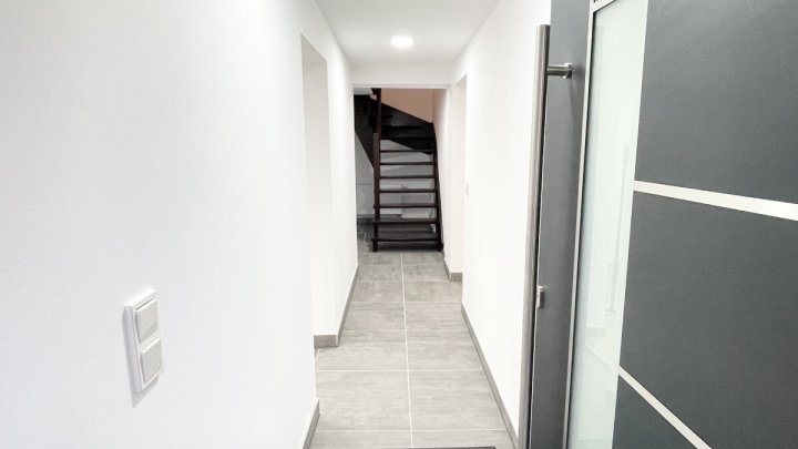 Bezugsfertiges Einfamilienhaus in guter Wohnlage