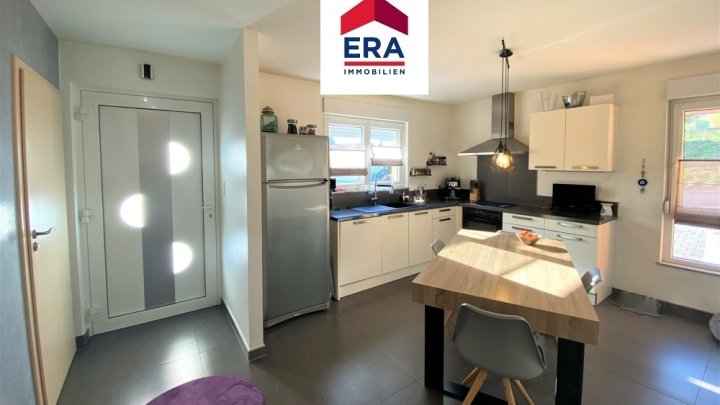 OHNE VERMITTLUNGSGEBÜHREN, MODERNES EINFAMILIENHAUS IN OETING/FR, NÄHE SAARBRÜCKEN