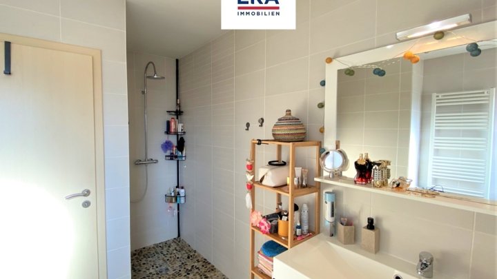 OHNE VERMITTLUNGSGEBÜHREN, MODERNES EINFAMILIENHAUS IN OETING/FR, NÄHE SAARBRÜCKEN