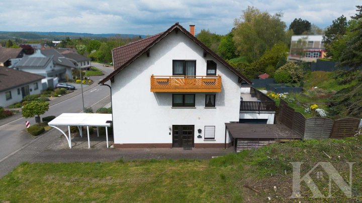 Gepflegtes Einfamilienhaus mit Ausbaupotenzial in gefragter Lage