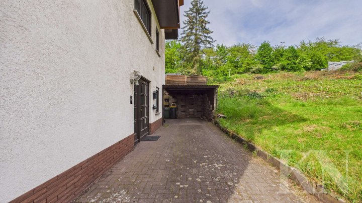 Gepflegtes Einfamilienhaus mit Ausbaupotenzial in gefragter Lage