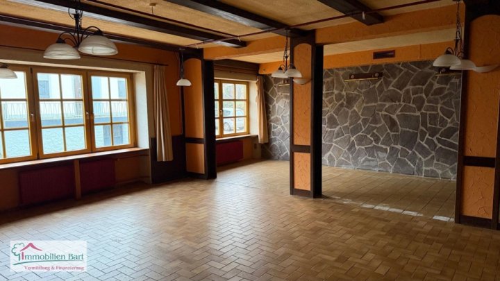 GRENZE LUXEMBURG: EHEMALIGE GASTSTÄTTE MIT GÄSTEZIMMER!!