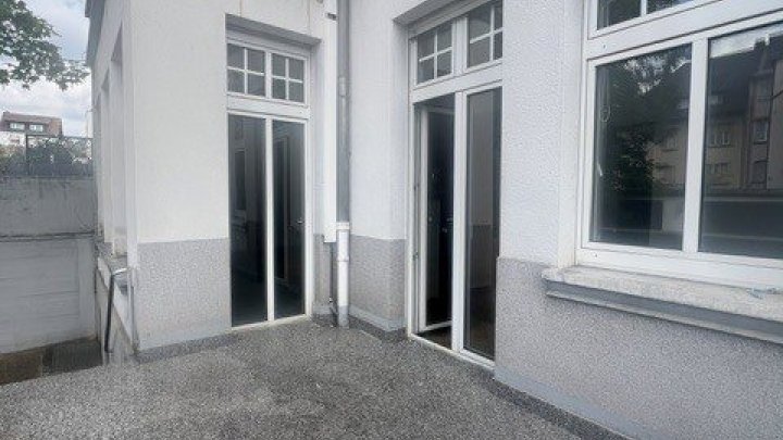 Stilvolle Altbau-Stadtvilla am Stadtrand von Völklingen - Großzügiges Wohnen auf 305 m² mit Charme und Potenzial -Wohnen und Arbeiten unter einem Dach