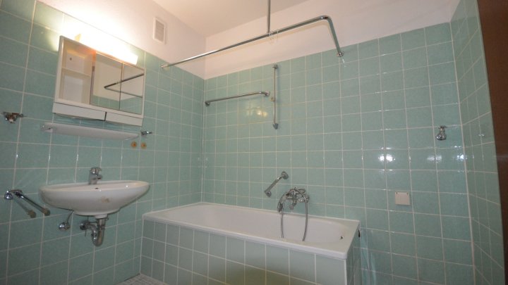Schöne 2-ZKB mit Balkon im EG in Pirmasens-Niedersimten