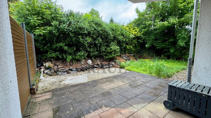 SELTENHEIT IN HERRENSOHR - EIGENTUMSWOHNUNG MIT TERRASSE, GARTENANTEIL UND GARAGE - SOFORT FREI