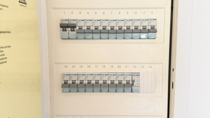 Neu renovierte und großzügige 3-Zimmer-Wohnung mit eigenem Gartenbereich in Beckingen zu vermieten