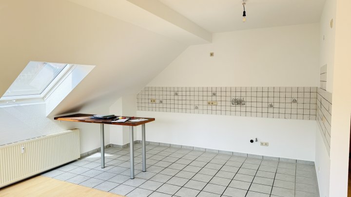 Neu renovierte und großzügige 3-Zimmer-Wohnung mit eigenem Gartenbereich in Beckingen zu vermieten