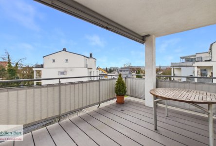 Großer Balkon