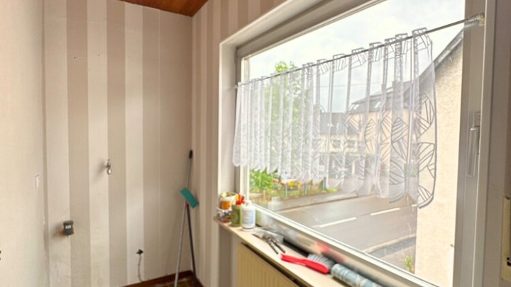 Gepflegtes 2-Familienhaus mit Garten und Terrassen, bereits Teileigentum gebildet