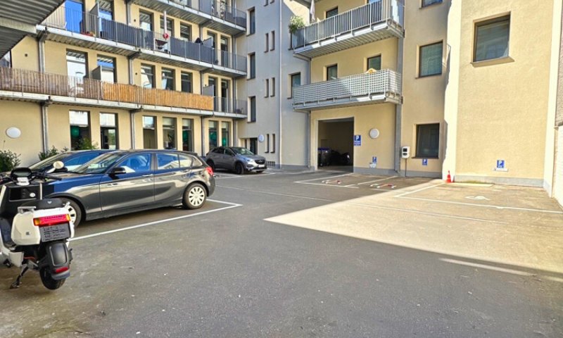 PKW-Stellplatz am Beethovenplatz, perfekte City-Lage