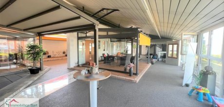 Gewerbehalle