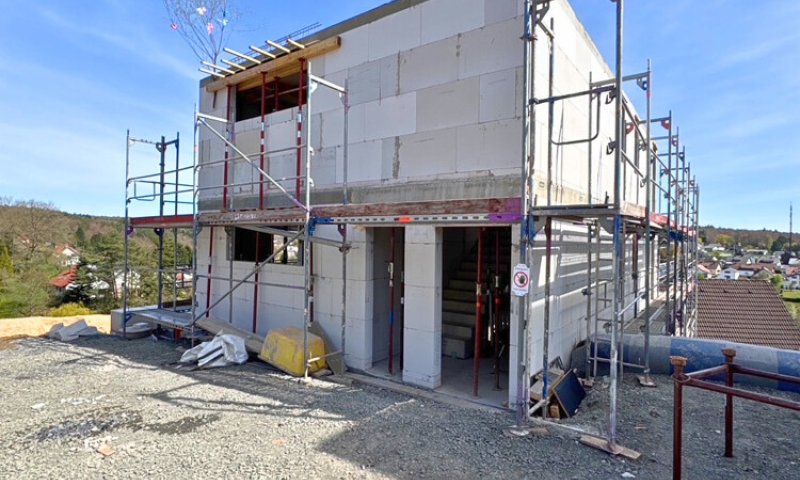 Energetisch optimierte Neubauwohnung, Gartengeschoss, mit Terrasse, provisionsfrei
