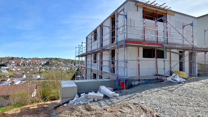 Energetisch optimierte Neubauwohnung, Penthouse,  Panoramaausblick, provisionsfrei