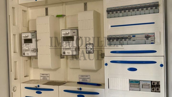 EXKLUSIVES 1 FAMILIENHAUS IN SACKGASSE MIT POOL, SAUNAHAUS UND PV-ANLAGE