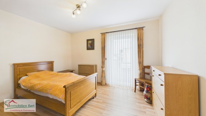 SOFORT VERFÜGBAR! HOCHWERTIGE 3 ZIMMER-WOHNUNG IN TOP-WOHNLAGE!
