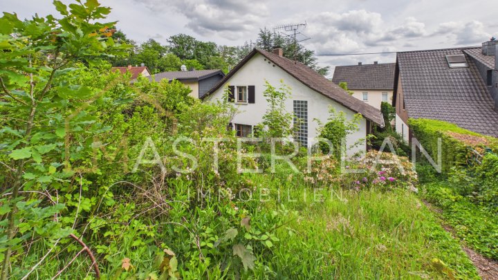 Ein Zuhause mit Geschichte – charmantes Haus in ruhiger, zentraler Lage
