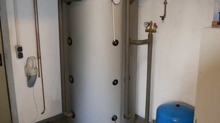 Großzügiges, gepflegtes  Doppelhaus mit großem Grundstück - Einziehen - Wohlfühlen !!