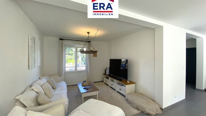 KEINE VERMITTLUNGSGEBÜHREN-EINFAMILIENHAUS MIT POOL IN FORBACH/FR, NÄHE SAARBRÜCKEN