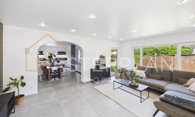 Jetzt zum neuen Preis – stilvolles Einfamilienhaus mit Garten und viel Platz