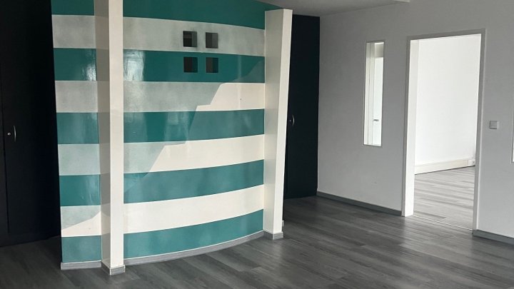 Moderne Büro- oder Praxisräume (52) im Stadtzentrum von Saarlouis - Ihr neuer Arbeitsplatz!