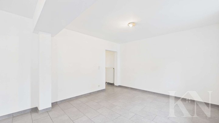 Gepflegte Doppelhaushälfte mit Garten & Ausbaupotenzial in Uchtelfangen
