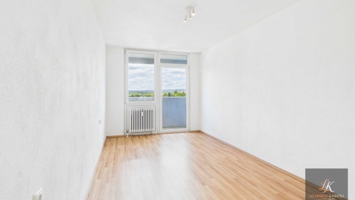 Gepflegte Eigentumswohnung in Homburg mit Balkon nahe der Uni-Klinik