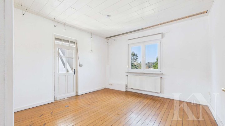 Altbauvilla mit Charme & Schieflage – 200 m² Wohnfläche auf 1.085 m² Grundstück