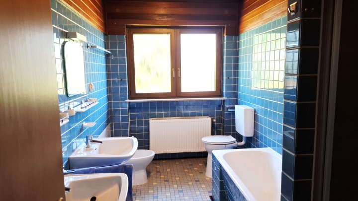 Familienfreundlicher Bungalow mit großzügigem Garten und Teich in Merzig-Schwemlingen