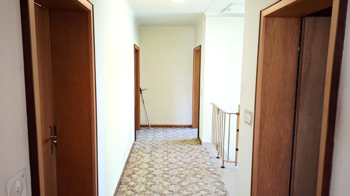 Familienfreundlicher Bungalow mit großzügigem Garten und Teich in Merzig-Schwemlingen