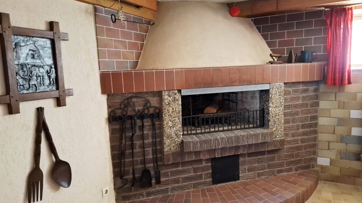 Familienfreundlicher Bungalow mit großzügigem Garten und Teich in Merzig-Schwemlingen