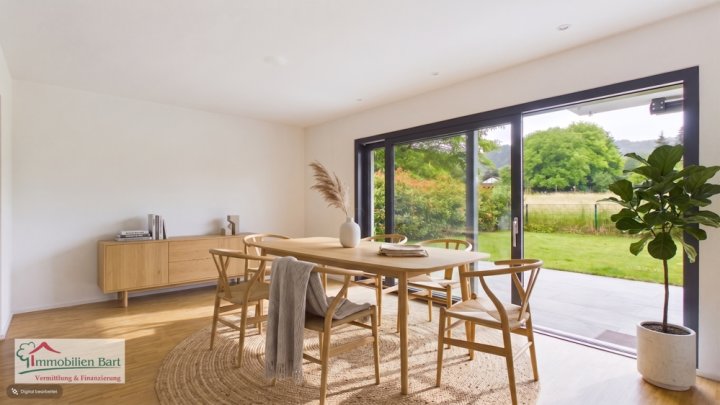 MODERNE, SEHR GEPFLEGTE 103 M² ERDGESCHOSSWOHNUNG IN TOP LAGE VON MERZIG-FITTEN!
