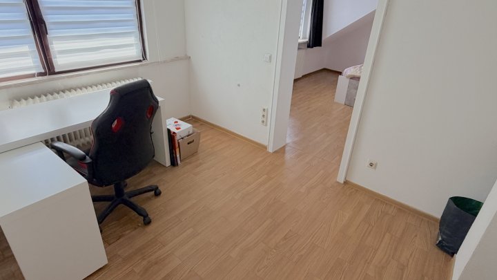 Ein-Zweifamilienhaus in zentraler Lage  mit Gartenweitblick nach Püttlingen