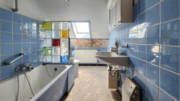 Großzügiges Einfamilienhaus in Ortsrandlage mit Panoramablick über das Moseltal