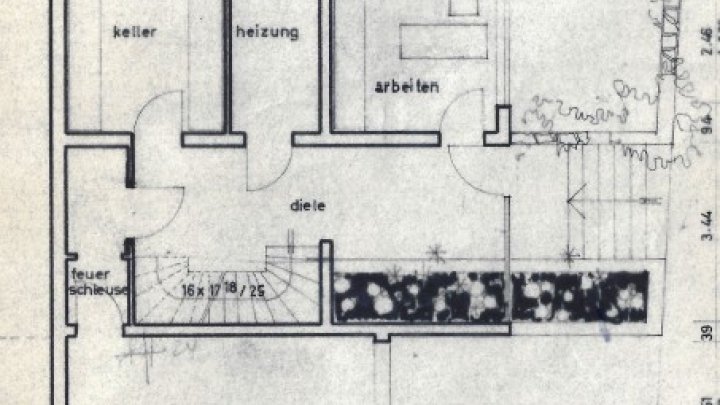 STADTBLICK - Großzügiges Einfamilienhaus mit Garage/Balkonen in Zweibrücken (Stadt)
