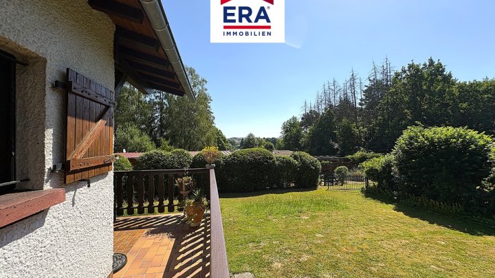 OHNE VERMITTLUNGSGEBÜHREN-FERIENHAUS/EINFAMILIENHAUS IN HOLVING/FR, EIGENER BOOTSSTEG UND SEEBLICK