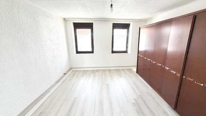 Einfamilienhaus mit Ausbaupotenzial- ideal für Handwerker und Eigennutzer