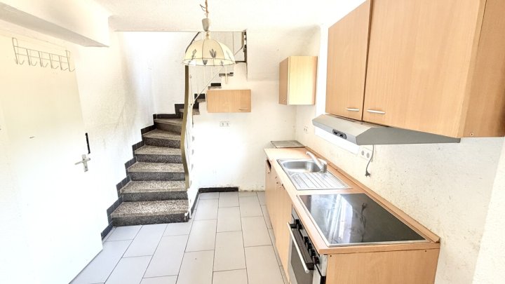 Einfamilienhaus mit Ausbaupotenzial- ideal für Handwerker und Eigennutzer