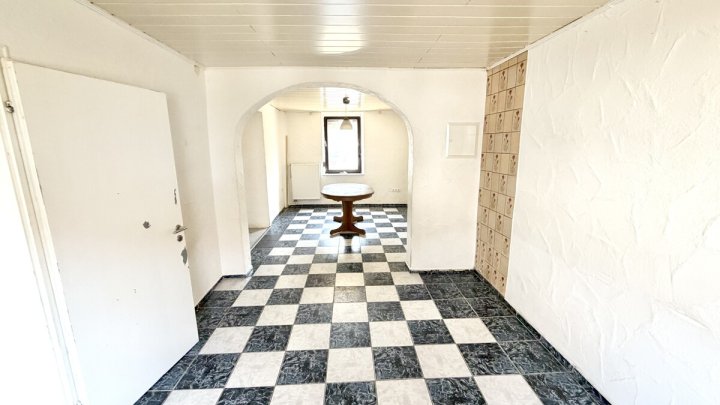 Einfamilienhaus mit Ausbaupotenzial- ideal für Handwerker und Eigennutzer