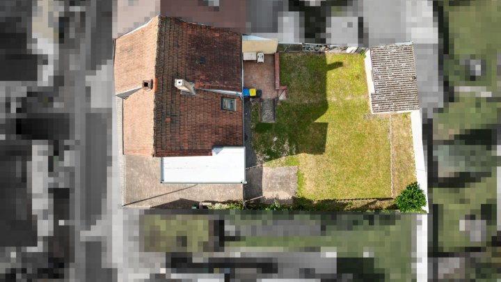 Modernisiertes Einfamilienhaus in kleiner Nebenstraße von Püttlingen