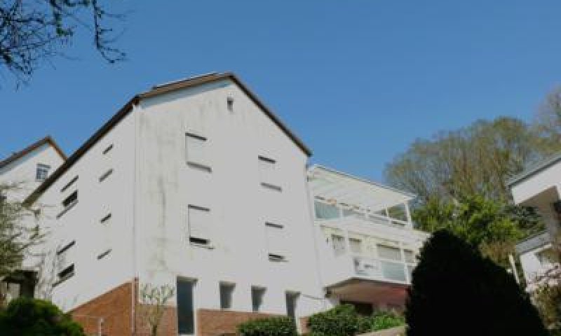 Größeres Ein- bis Zweifamilienhaus in ruhiger und guter Lage von Sulzbach zu verkaufen