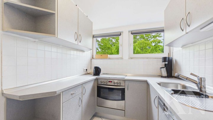 Wohnen in Riegelsberg – Gepflegte Dachgeschosswohnung mit Balkon