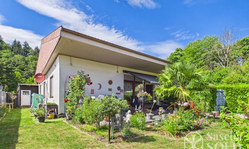 Gepflegtes freistehendes Einfamilienhaus im Bungalow-Stil mit Garten in St. Ingbert-Sengscheid