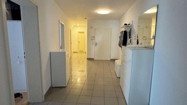 Charmante Erdgeschosswohnung in gehobener Lage mit exklusiven Annehmlichkeiten in Saarbrücken