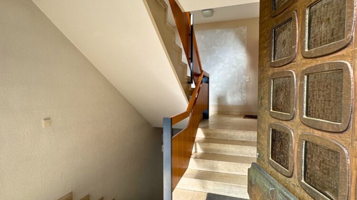 Großzügige 4 ZKB Wohnung mit Balkon & Stellplatz in Dudweiler-Süd