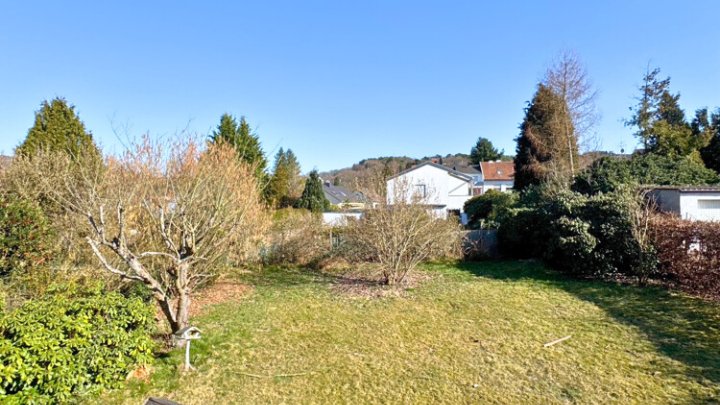 Großzügige 4 ZKB Wohnung mit Balkon & Stellplatz in Dudweiler-Süd