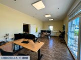Büro EG